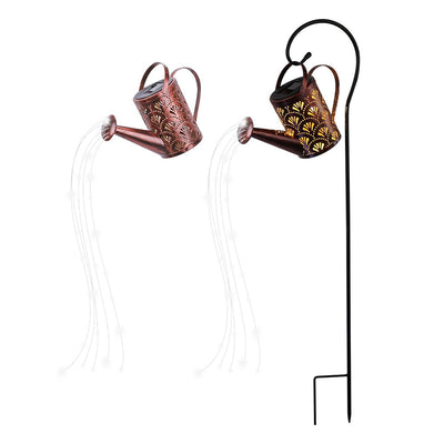 https://cdn.shopify.com/s/files/1/0271/8731/4772/products/Arrosoir-lumineux-solaire-cuivre-a-motif-eventails-1.jpg?v=1642689896