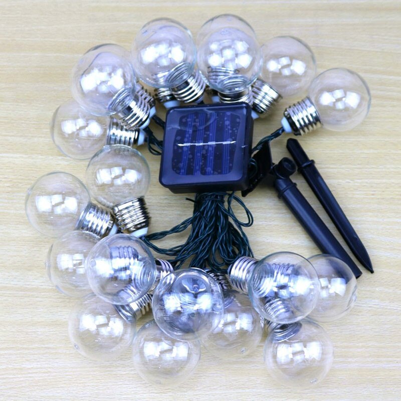 https://cdn.shopify.com/s/files/1/0271/8731/4772/products/Guirlande-Solaire-10-Ampoules-Claire-LED-Jaune-0.jpg?v=1607517580