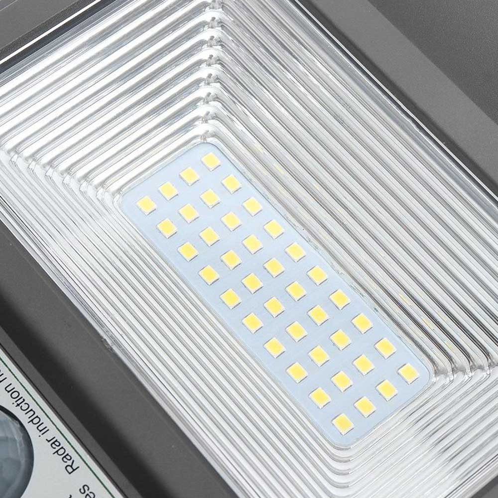 https://cdn.shopify.com/s/files/1/0271/8731/4772/products/Lampadaire-Solaire-Triple-Bloc-LED-Gris-204060-Watt-0.jpg?v=1584822484