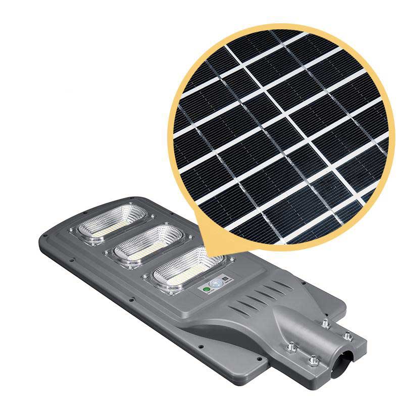 https://cdn.shopify.com/s/files/1/0271/8731/4772/products/Lampadaire-Solaire-triple-bloc-351-LED-7.jpg?v=1584822483