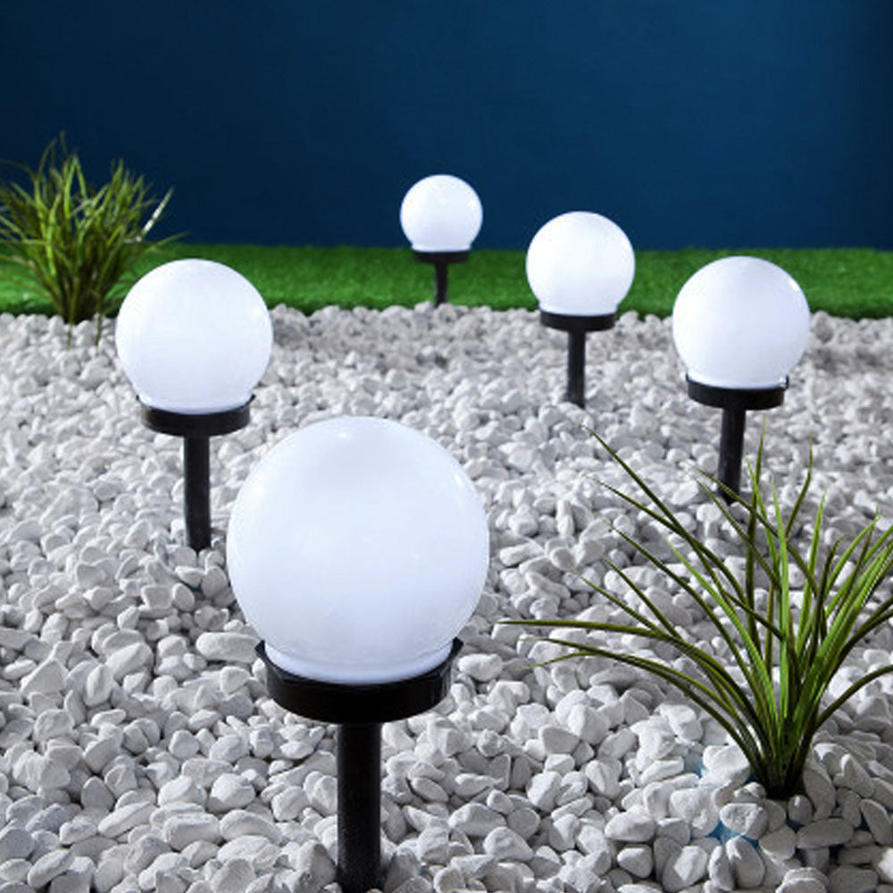 https://cdn.shopify.com/s/files/1/0271/8731/4772/products/Lampe-Solaire-Boule-Blanche_0.jpg?v=1584822517