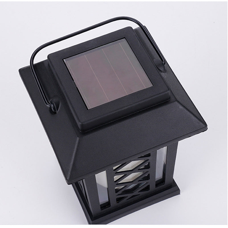 https://cdn.shopify.com/s/files/1/0271/8731/4772/products/Lanterne_Jardin_Solaire_Design_noire_en_X.jpg?v=1584822684