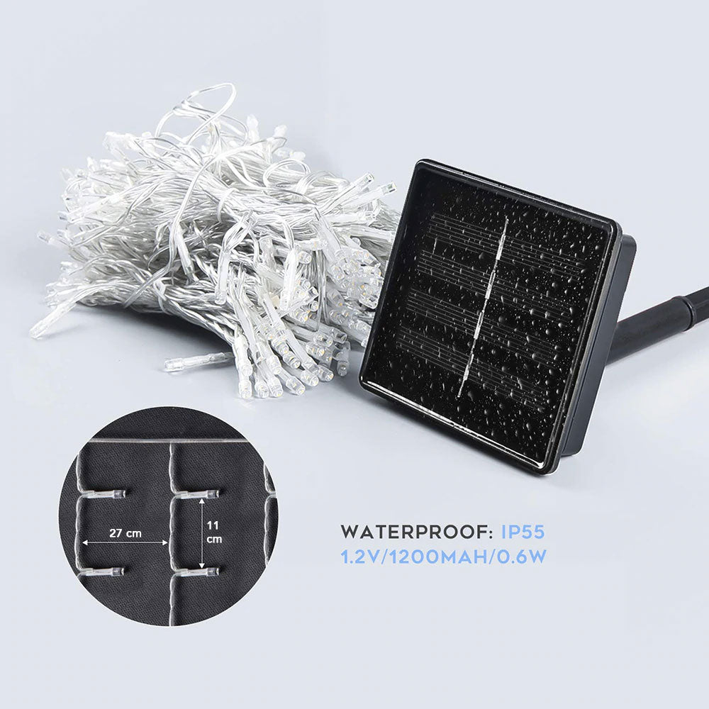 https://cdn.shopify.com/s/files/1/0271/8731/4772/products/Rideau-Guirlande-Solaire_0_aa650397-4256-4083-abfc-4a9d3db8d331.jpg?v=1584822462