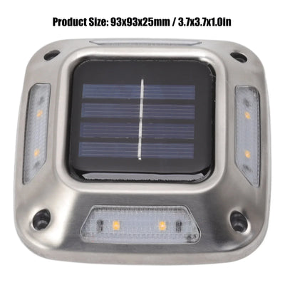 Lampe solaire de sol éclairant une allée extérieure