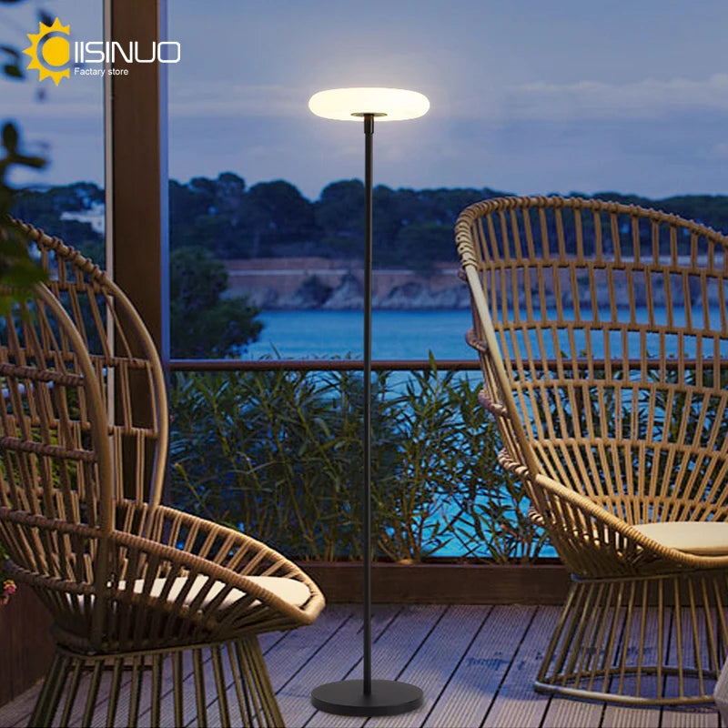 Lampadaire Solaire Sans Fil USB-C IP54 â Ă©clairage LED allumĂ© de nuit