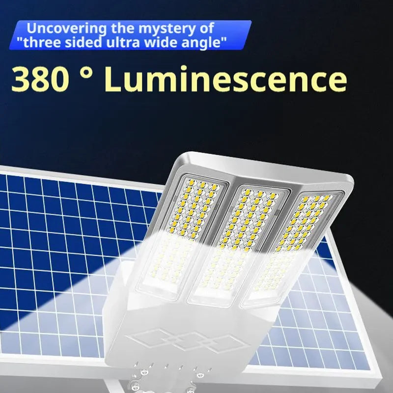 Lampadaire solaire puissant éclairant un parking la nuit