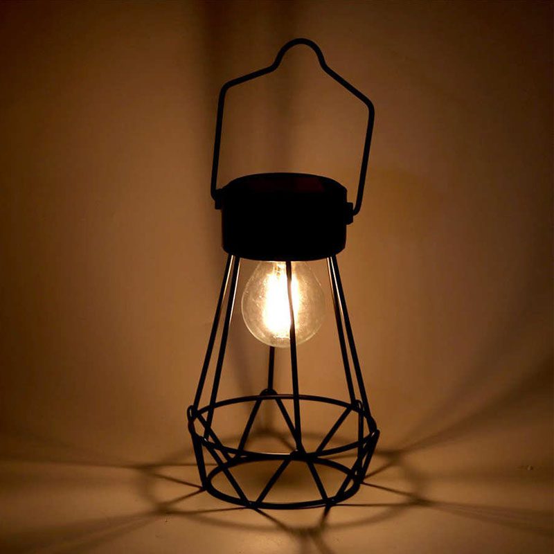 https://www.magic-solaire.com/wp-content/uploads/2020/08/ampoule-suspendue-solaire-puissante.jpg