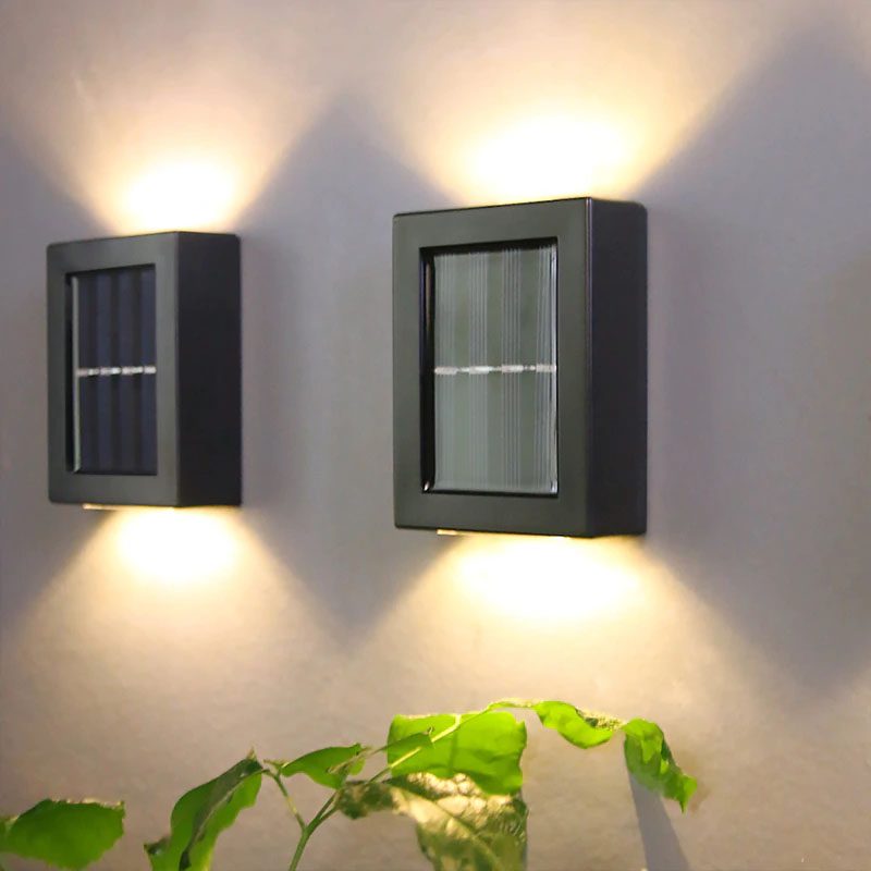 https://www.magic-solaire.com/wp-content/uploads/2020/10/applique-murale-solaire-jardin-design.jpg