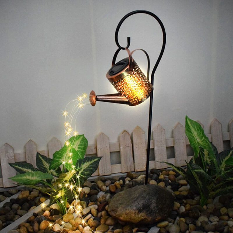 https://www.magic-solaire.com/wp-content/uploads/2021/05/arrosoir-lumineux-solaire-exterieur.jpg