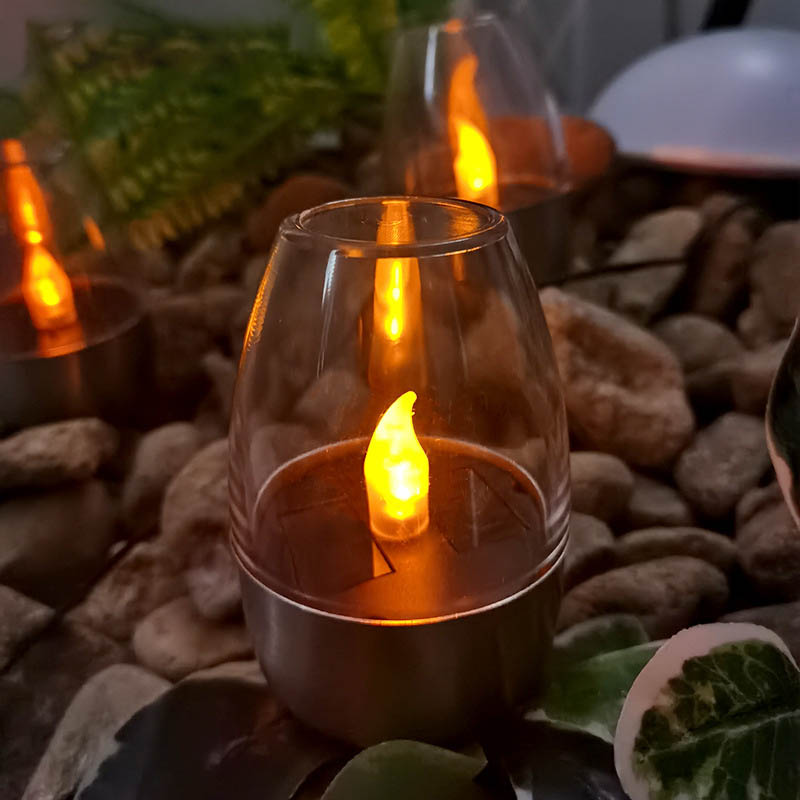 https://www.magic-solaire.com/wp-content/uploads/2022/03/bougie-solaire-pour-tombe-led.jpg