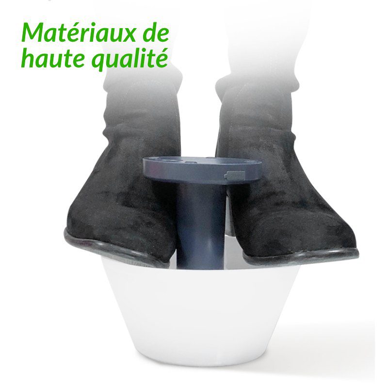 https://www.magic-solaire.com/wp-content/uploads/2023/07/eclairage-exterieur-solaire-pour-table-jardin.jpg