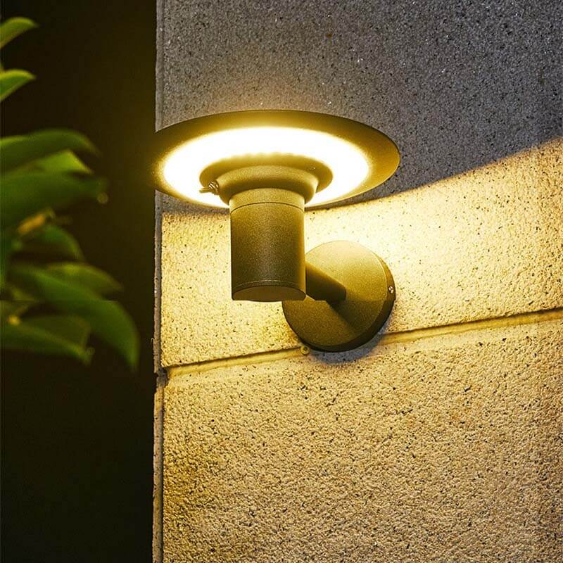 https://www.magic-solaire.com/wp-content/uploads/2021/10/eclairage-exterieur-solaire-sans-detecteur-mouvement-led.jpg