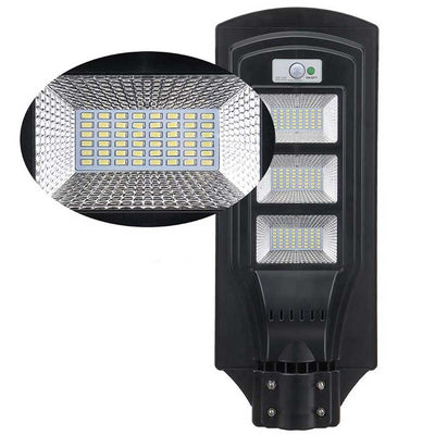 https://cdn.shopify.com/s/files/1/0271/8731/4772/products/lampadaire-solaire-Triple-Spot-10.jpg?v=1584822485