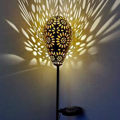 https://cdn.shopify.com/s/files/1/0271/8731/4772/products/lampe-boule-jardin-solaire__8.jpg?v=1614177313