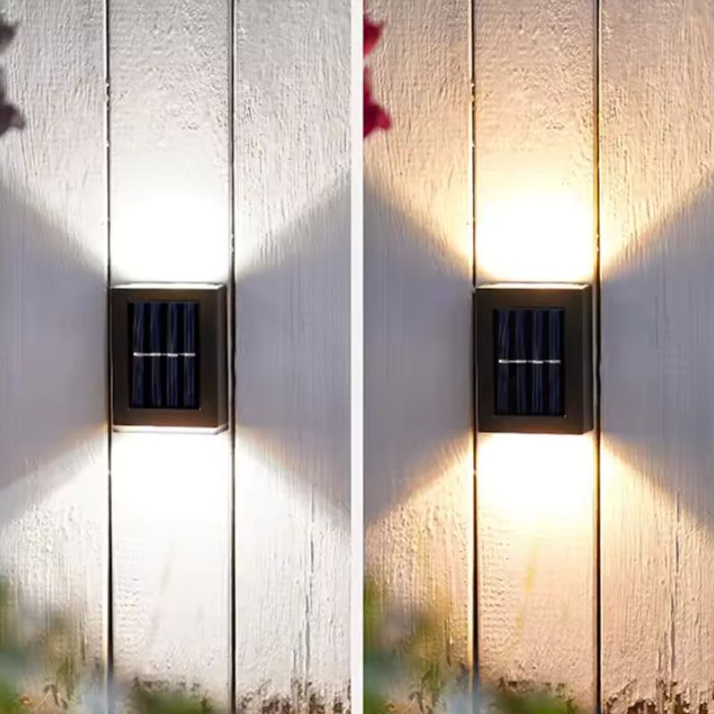 https://cdn.shopify.com/s/files/1/0271/8731/4772/files/lampe-murale-solaire-jardin-8.jpg?v=1734965946