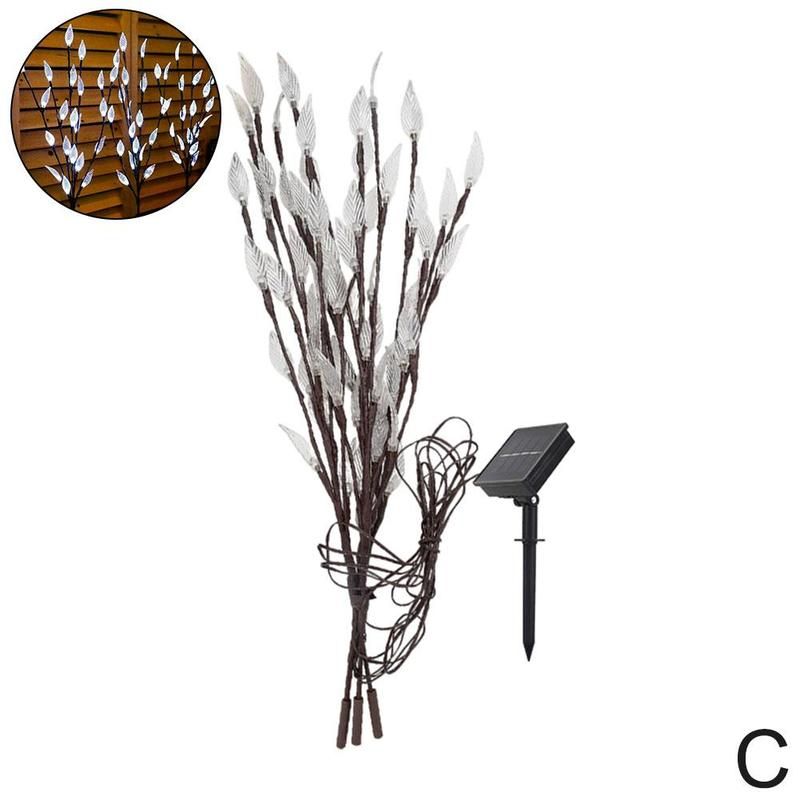 https://cdn.shopify.com/s/files/1/0271/8731/4772/files/lampe-piquet-solaire-6.jpg?v=1708644750