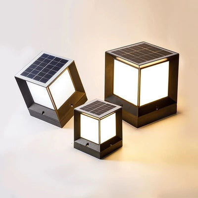 https://cdn.shopify.com/s/files/1/0271/8731/4772/files/lampe-solaire-design-cube-8.jpg?v=1711471694