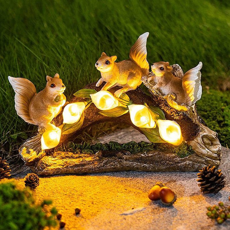 https://www.magic-solaire.com/wp-content/uploads/2021/08/lampe-solaire-ecureuil-jardin.jpg