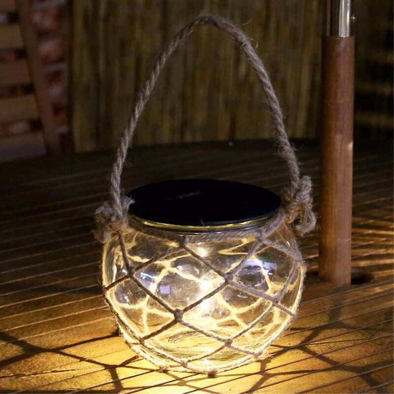 https://www.magic-solaire.com/wp-content/uploads/2021/06/lampe-solaire-forme-ampoule-led.jpg