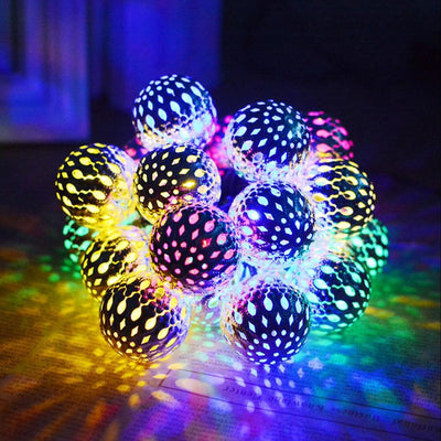 https://cdn.shopify.com/s/files/1/0271/8731/4772/products/lampe-solar_Guirlande-Lumineuse-marocaine_6.jpg?v=1584822502