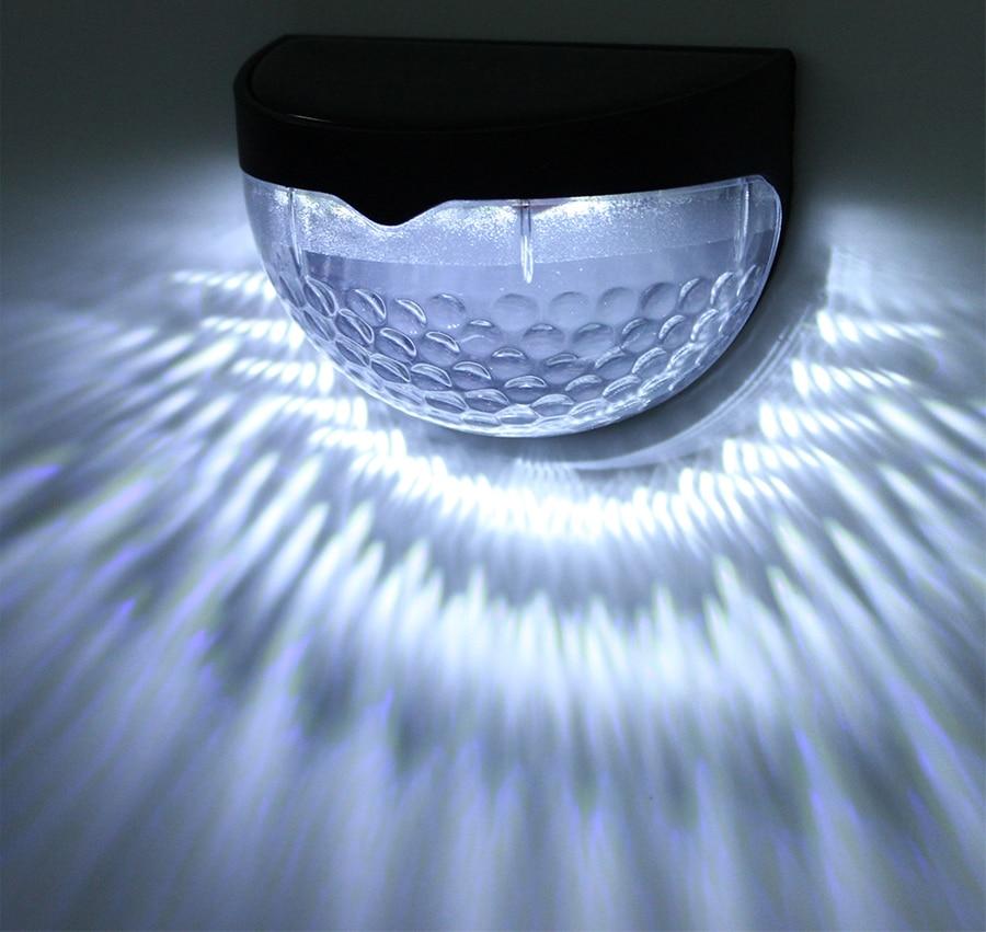 https://cdn.shopify.com/s/files/1/0271/8731/4772/products/lampe-solar_Lampe_Exterieur_Solaire_White_Home_13.jpg?v=1584822499
