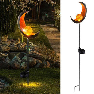 https://cdn.shopify.com/s/files/1/0271/8731/4772/products/lampe-solar_Piquet_Lampe_Solaire_en_forme_de_lune_3225.jpg?v=1599171090