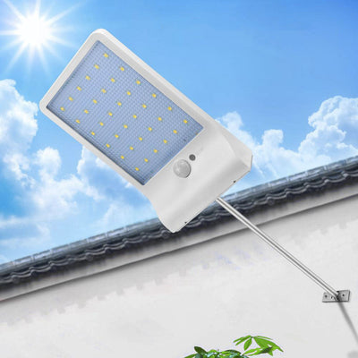 https://cdn.shopify.com/s/files/1/0271/8731/4772/products/lampe-solar_Projecteur-Solaire_34.jpg?v=1584822492