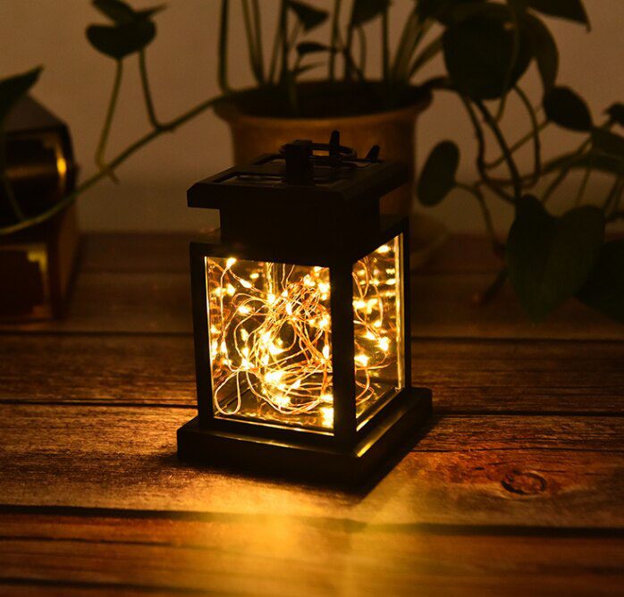 https://www.magic-solaire.com/wp-content/uploads/2020/06/lanterne-solaire-a-poser-lumiere-chaude.jpg