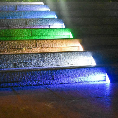 https://www.magic-solaire.com/wp-content/uploads/2022/10/led-solaire-escalier-marche.jpg