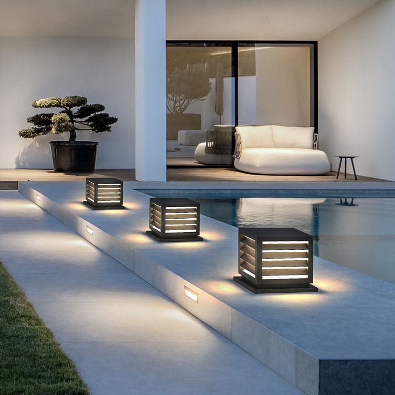 Lampe solaire cube LED la nuit