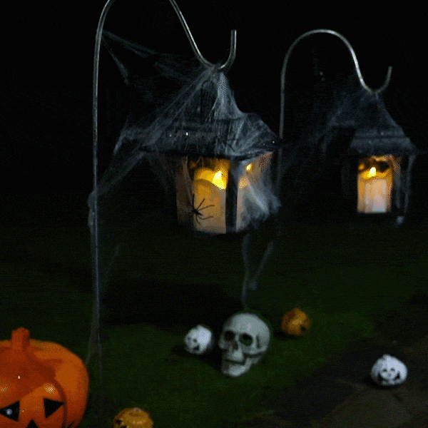 https://cdn.shopify.com/s/files/1/0271/8731/4772/products/next-deal-shop-solar-powered-halloween-candlelight-lamp-1_grande_c49192b7-553b-42db-9f25-b8b7c03e985a.gif?v=1584822694