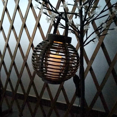 https://www.lampe-solar.com/cdn/shop/products/product-image-1158981613_2000x.jpg?v=1584822692
