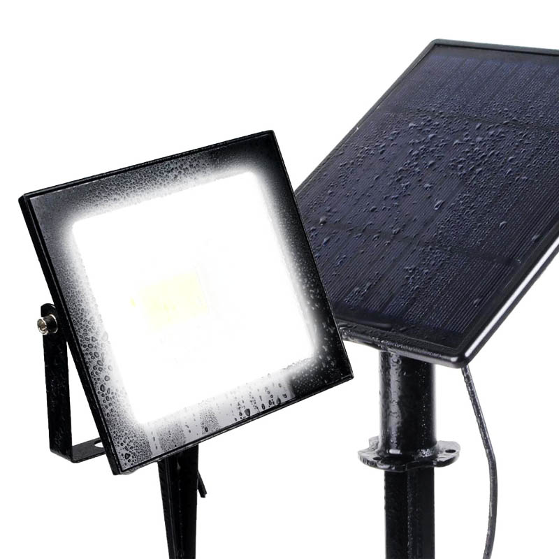 https://www.magic-solaire.com/wp-content/uploads/2022/04/projecteur-solaire-a-planter-jardin.jpg