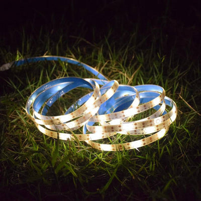https://cdn.shopify.com/s/files/1/0271/8731/4772/products/ruban-led-solaire-exterieur__21.jpg?v=1603890343