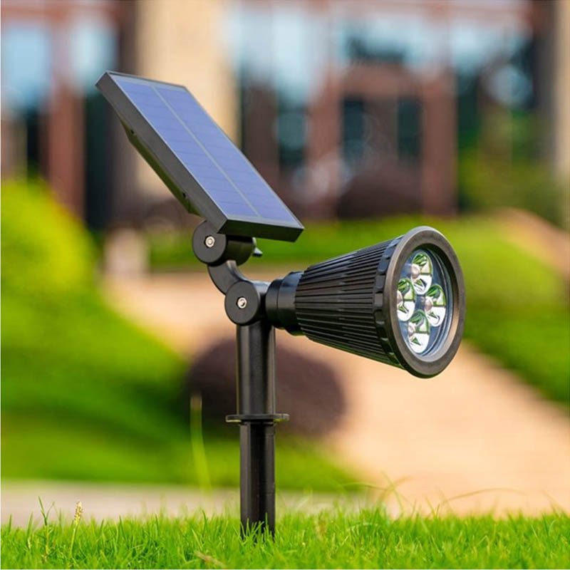 https://www.magic-solaire.com/wp-content/uploads/2020/04/spot-solaire-bleu-exterieur.jpg