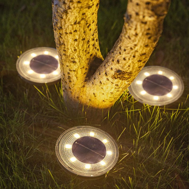 https://cdn.shopify.com/s/files/1/0271/8731/4772/files/spot-solaire-encastrable-en-inox-8-led-5.jpg?v=1713191234