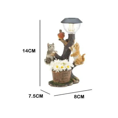 https://cdn.shopify.com/s/files/1/0271/8731/4772/files/AnimauxSolaireExterieurChat.jpg?v=1705434705
