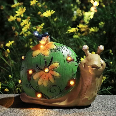 https://cdn.shopify.com/s/files/1/0271/8731/4772/files/AnimauxsolaireexterieurHibouEscargotTortue4.jpg?v=1705790150