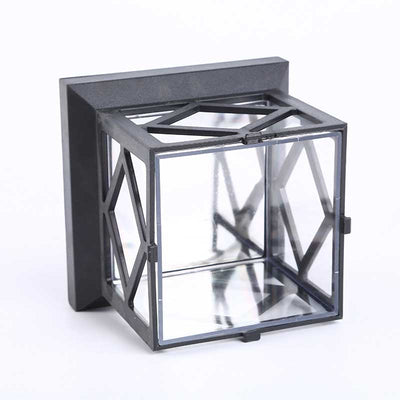 https://cdn.shopify.com/s/files/1/0271/8731/4772/products/Lampe-LED-solaire-pour-jardin-6.jpg?v=1587847403