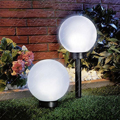 https://cdn.shopify.com/s/files/1/0271/8731/4772/products/Lampe-Solaire-Boule-Blanche_2_2acf8f3e-5f08-4e44-aa78-a364348652f4.jpg?v=1592253347
