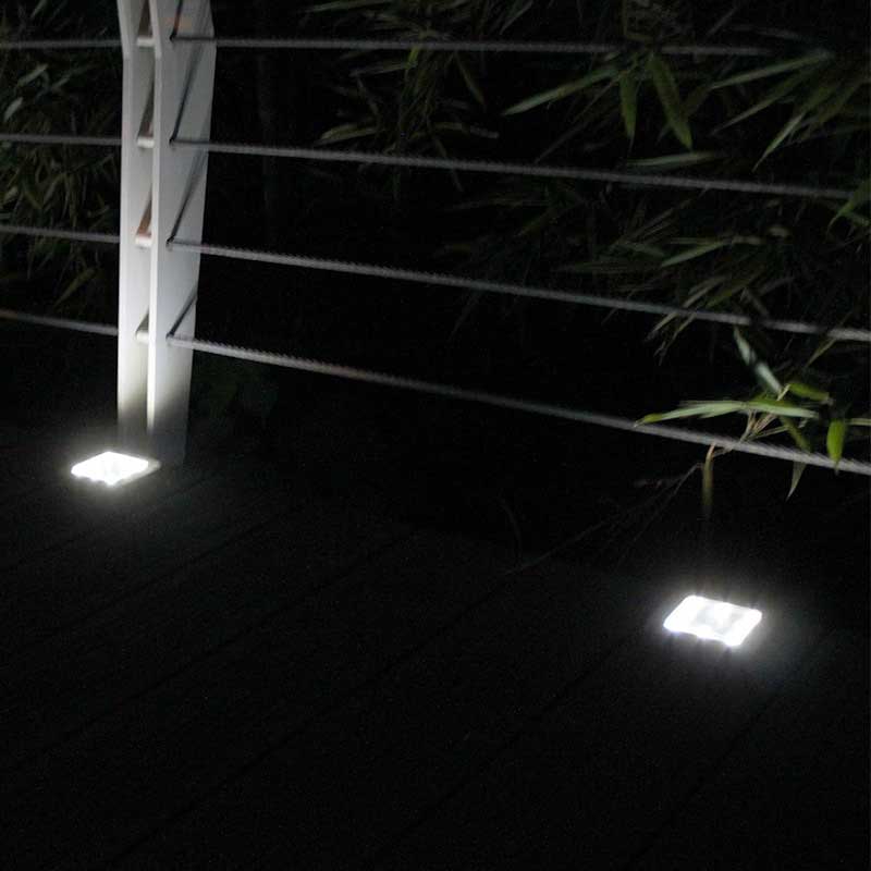 Balise solaire carrée inox piquet pour jardin