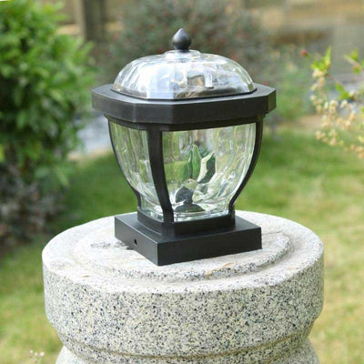 https://cdn.shopify.com/s/files/1/0271/8731/4772/products/Lampe-pour-jardin-solaire-3.jpg?v=1587847404