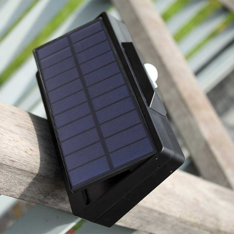 Applique murale solaire pliable 76 LED avec détecteur de mouvement