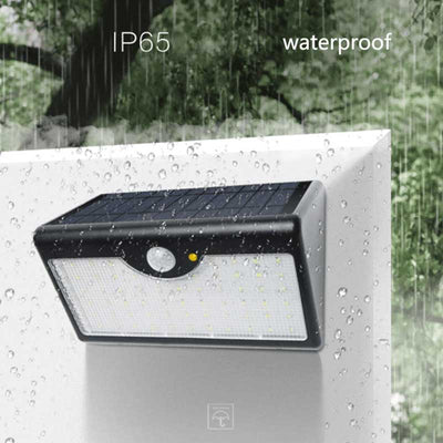 https://cdn.shopify.com/s/files/1/0271/8731/4772/products/Lampe-solaire-telecommande-jardin-0.jpg?v=1587242761