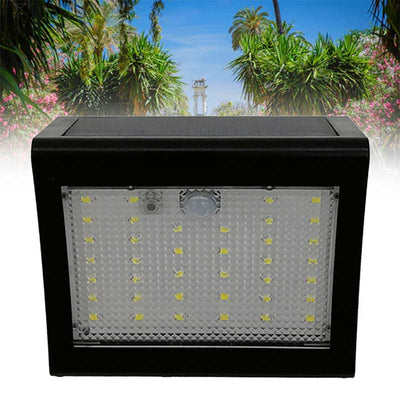 https://cdn.shopify.com/s/files/1/0271/8731/4772/products/Lampes-solaires-pour-jardin-0.jpg?v=1587242759