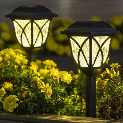 https://cdn.shopify.com/s/files/1/0271/8731/4772/products/Lampesolairejardinpelouse3.jpg?v=1680386031