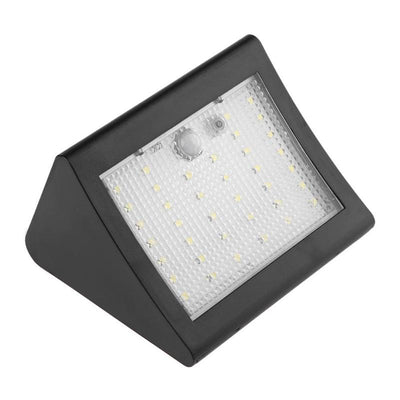 https://cdn.shopify.com/s/files/1/0271/8731/4772/products/Lampessolairespourjardin6.jpg?v=1587242759