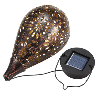 https://cdn.shopify.com/s/files/1/0271/8731/4772/products/Lanterne-solaire-fer-fleurs-creuse-8.jpg?v=1614782146