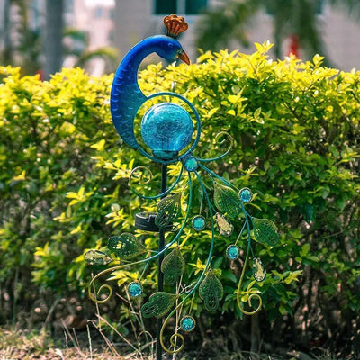 https://cdn.shopify.com/s/files/1/0271/8731/4772/files/Paonsolairejardin8.jpg?v=1706561395