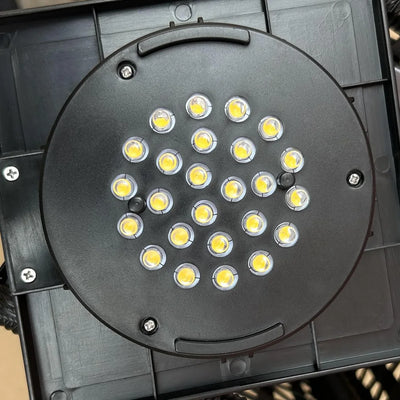 Lampe Solaire de Jardin en Rotin Noire avec Capteur